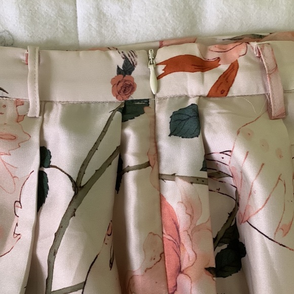 Simple Retro silk floral midi skirt.Pink,white.Sm/med. Vintage,cottage.new.Flare - Picture 7 of 9